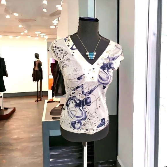 Kenneth Cole Top - Picture 1 of 1